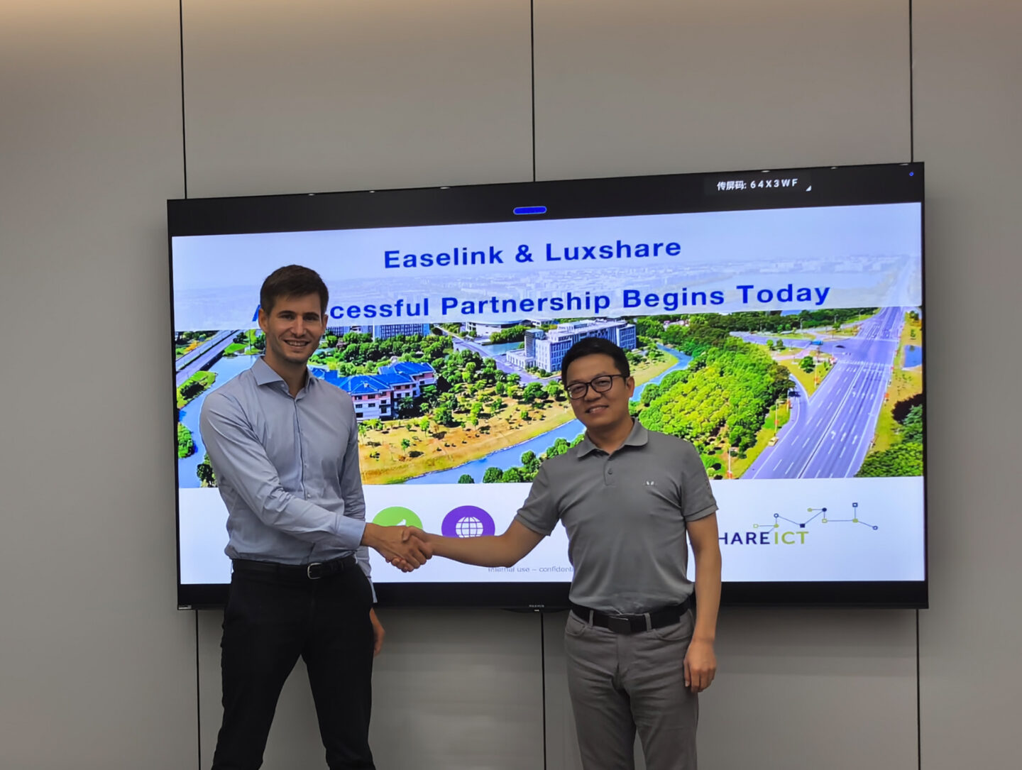 Easelink, CEO & Founder Easelink, and Harvey Yuan, General Manager Luxshare